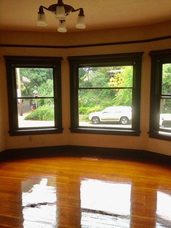 134 Ne 24th Ave - Photo 5 of 16