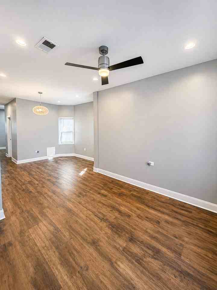 10747 S Michigan Ave #G - Photo 2 of 10