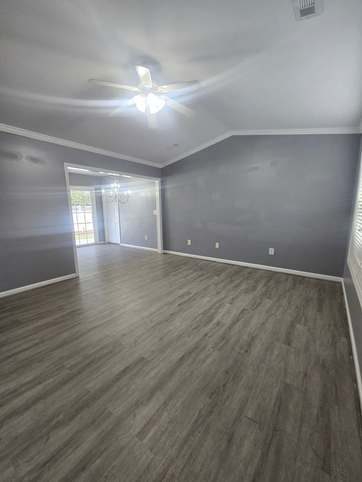 148 Babaco Ct - Photo 4 of 13