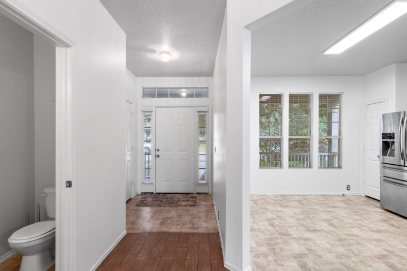 23815 Pebworth Pl - Photo 3 of 18