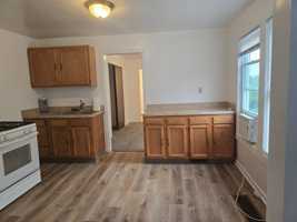 featured image of 1384 Pondview Ave