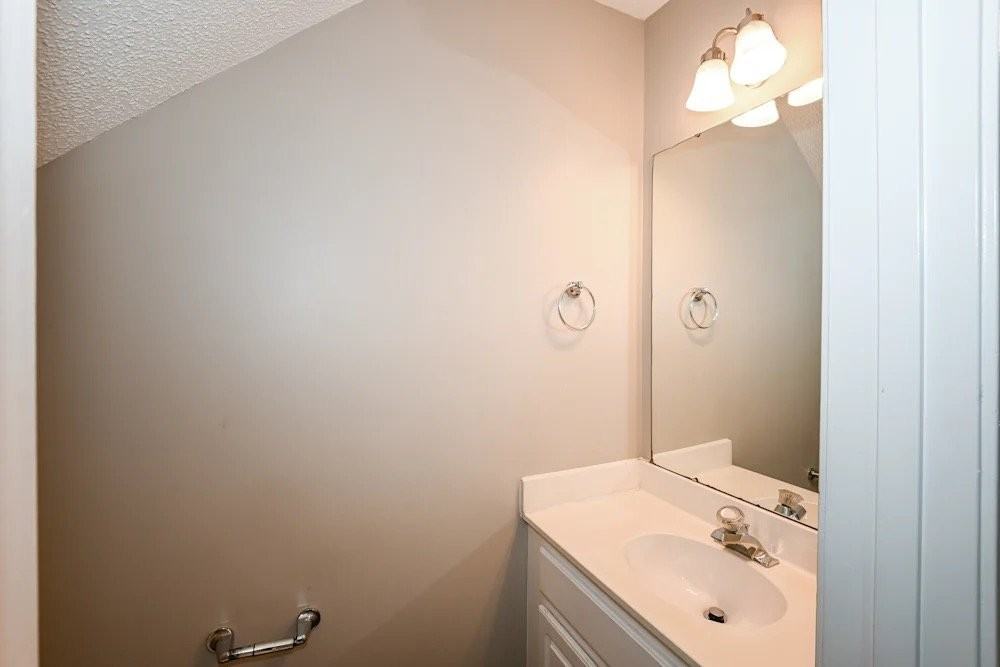 449 Amir Cir - Photo 6 of 9