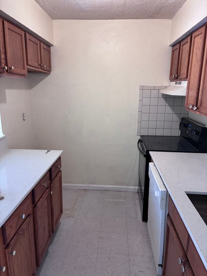 2309 Giuffrias Ave #D - Photo 3 of 8