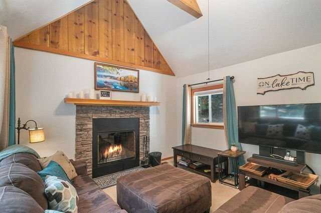 144 Silver Spruce Dr - Photo 3 of 11
