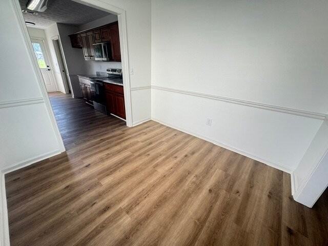 2208 Summerwind Dr - Photo 5 of 16