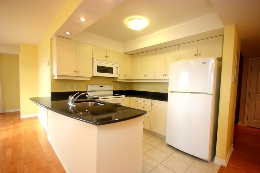 314 Central Park Dr - Photo 5 of 10