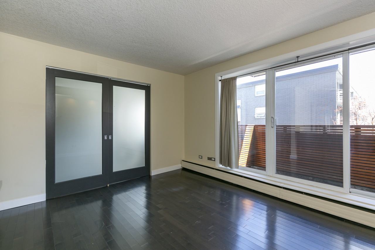 1904 10 Street Southwest 405 - Photo 5 of 12