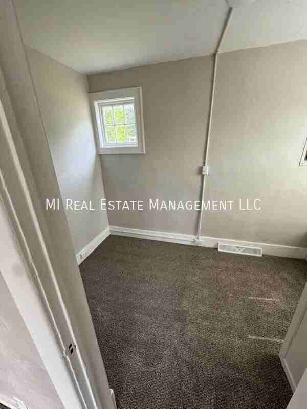 634 Catawba Ave - Photo 5 of 18