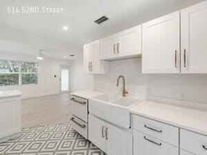 514 52nd St - Photo 5 of 32