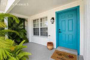 71 18th Ave S - Photo 5 of 32