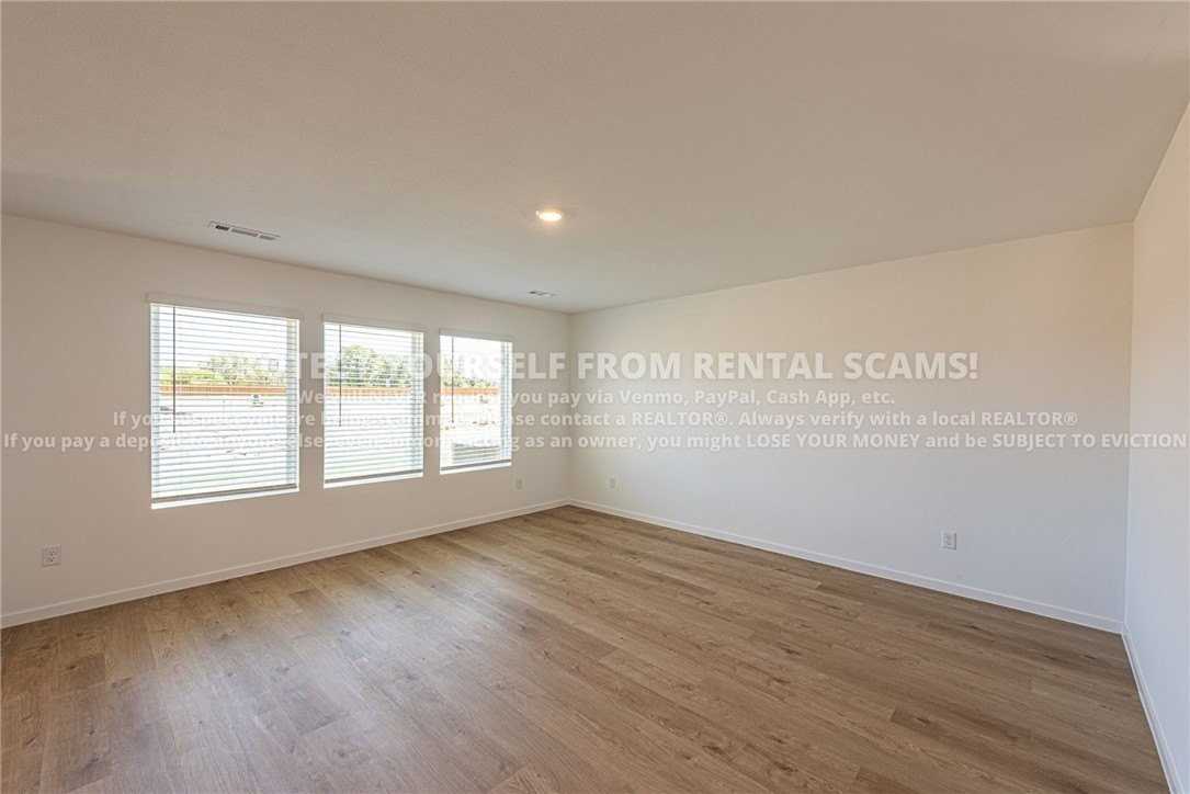605 Marsol Street - Photo 6 of 19