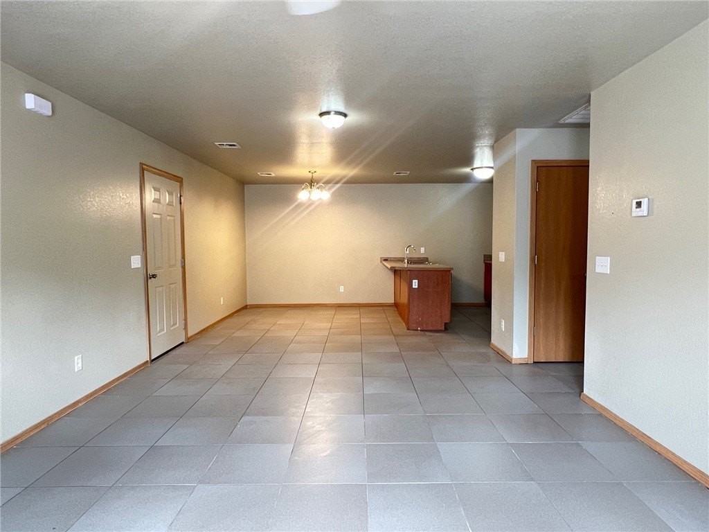 1132 Remington Dr #A - Photo 3 of 12