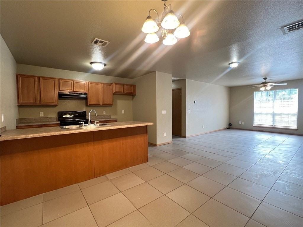1132 Remington Dr #A - Photo 5 of 12