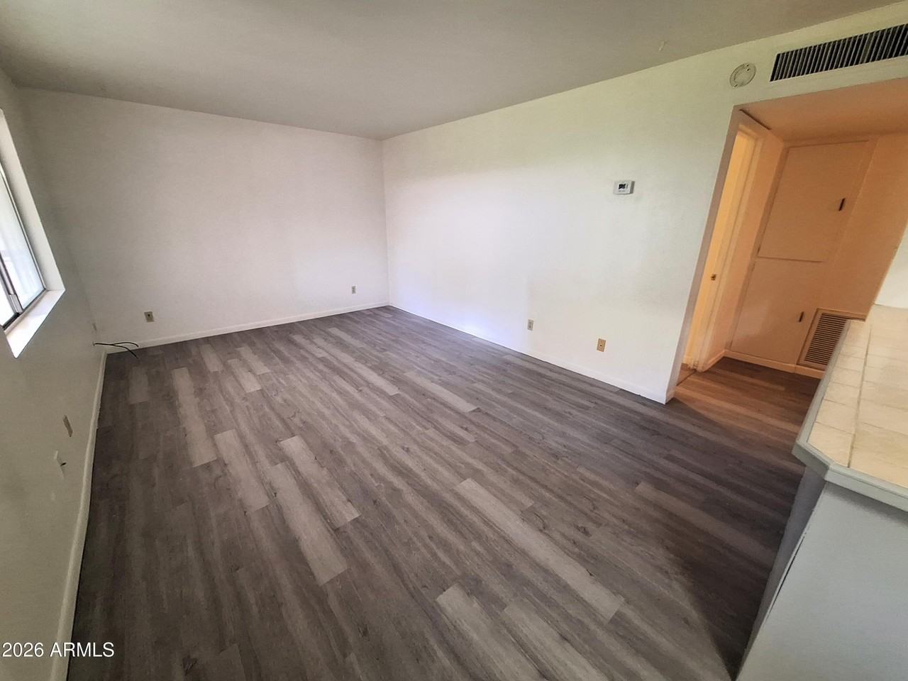 36 W Pasadena Ave #1 - Photo 4 of 8