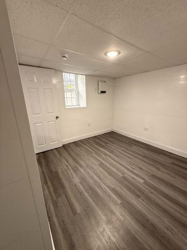 14 Mulberry St #BS - Photo 5 of 6