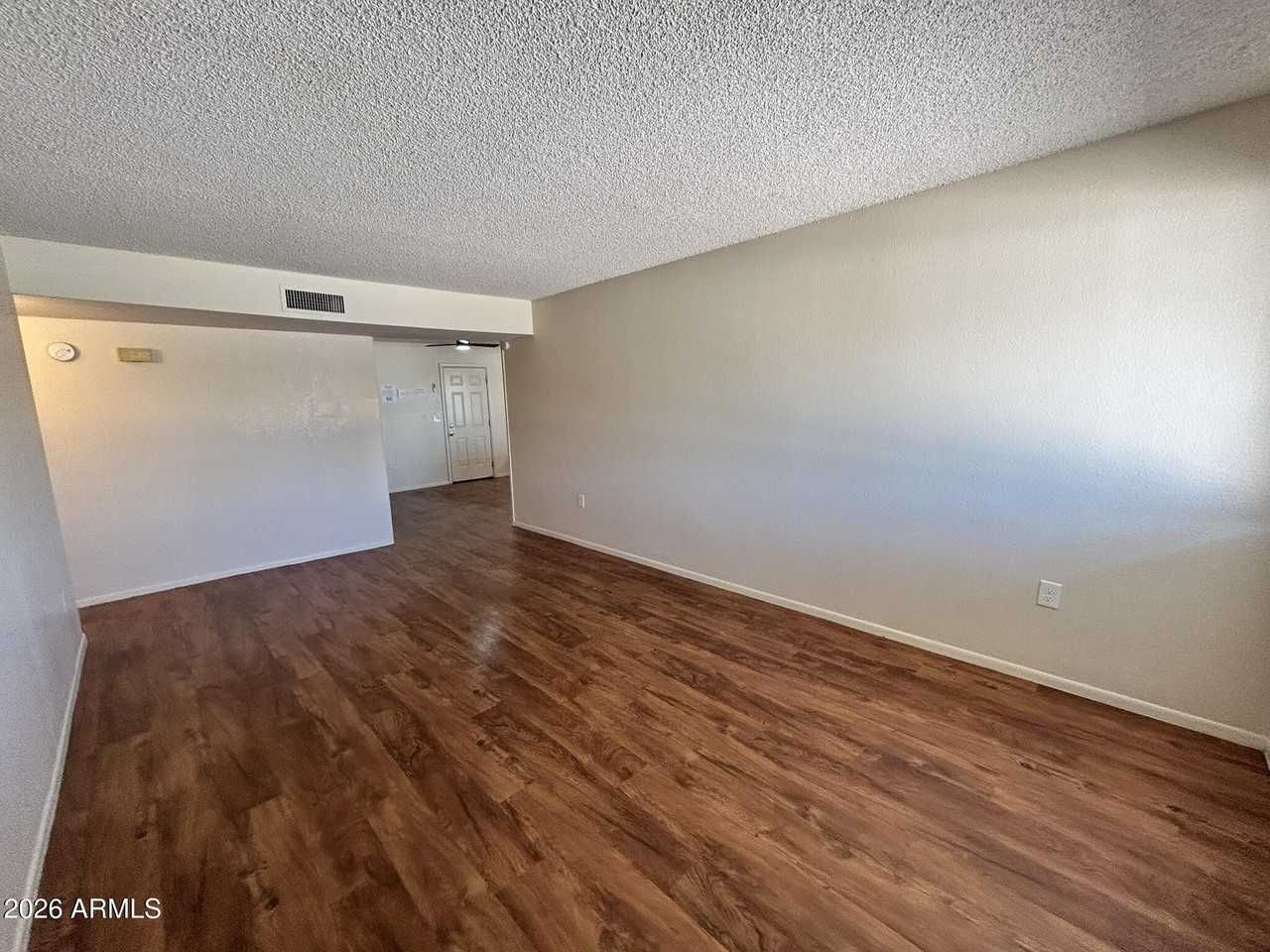 3147 E Edgewood Ave - Photo 4 of 30