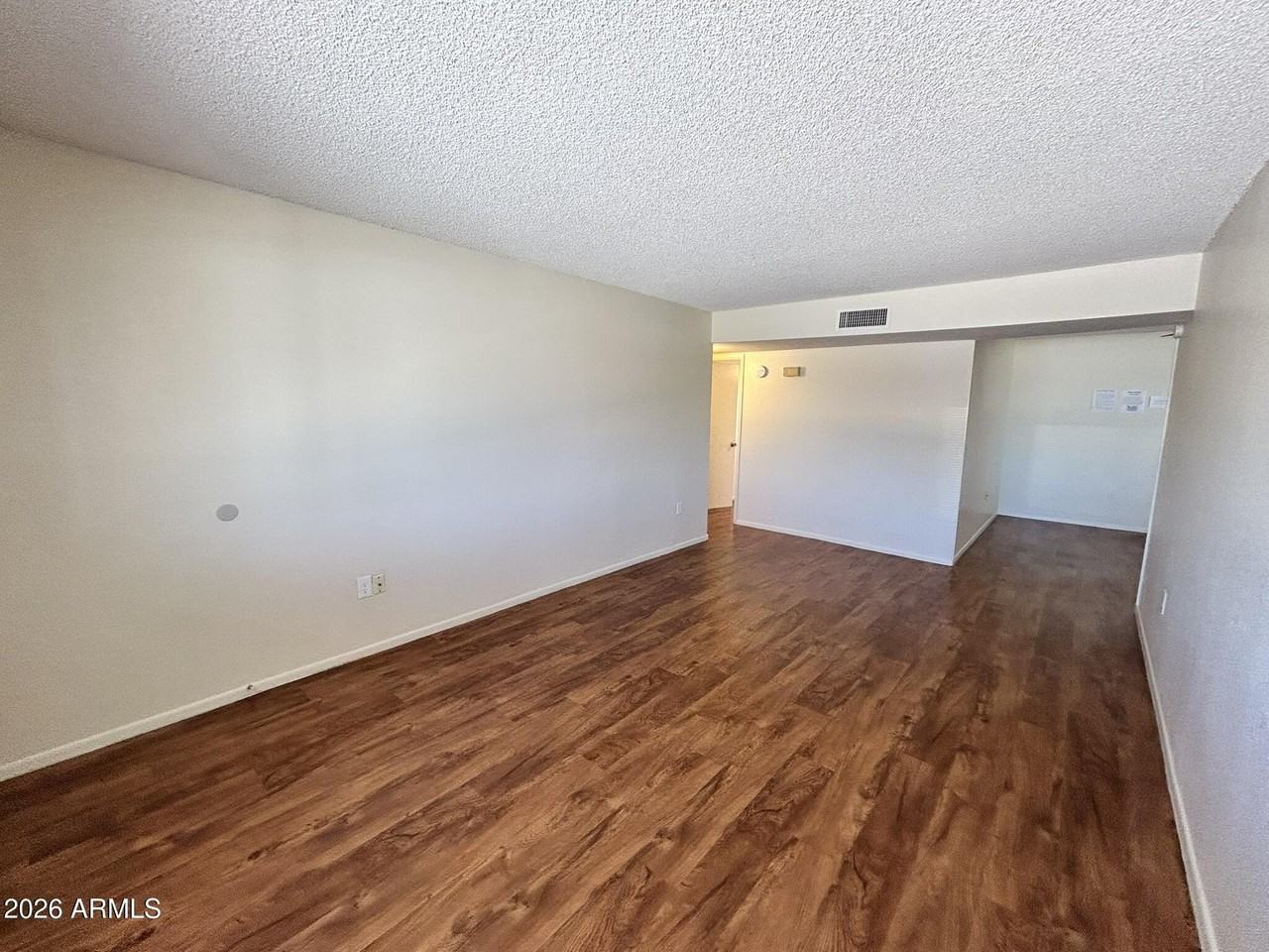 3147 E Edgewood Ave - Photo 5 of 30