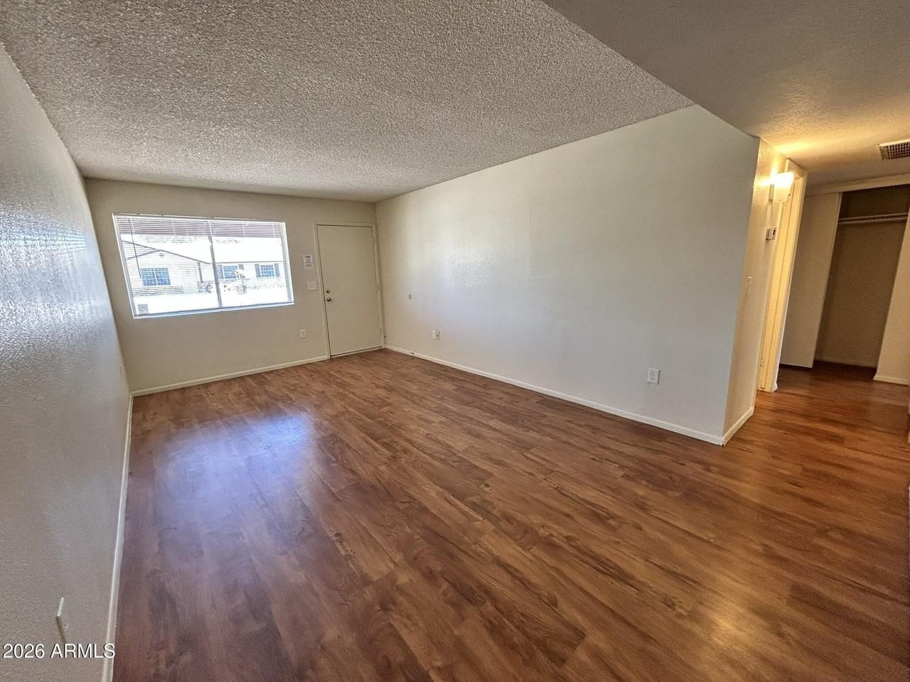 3147 E Edgewood Ave - Photo 6 of 30