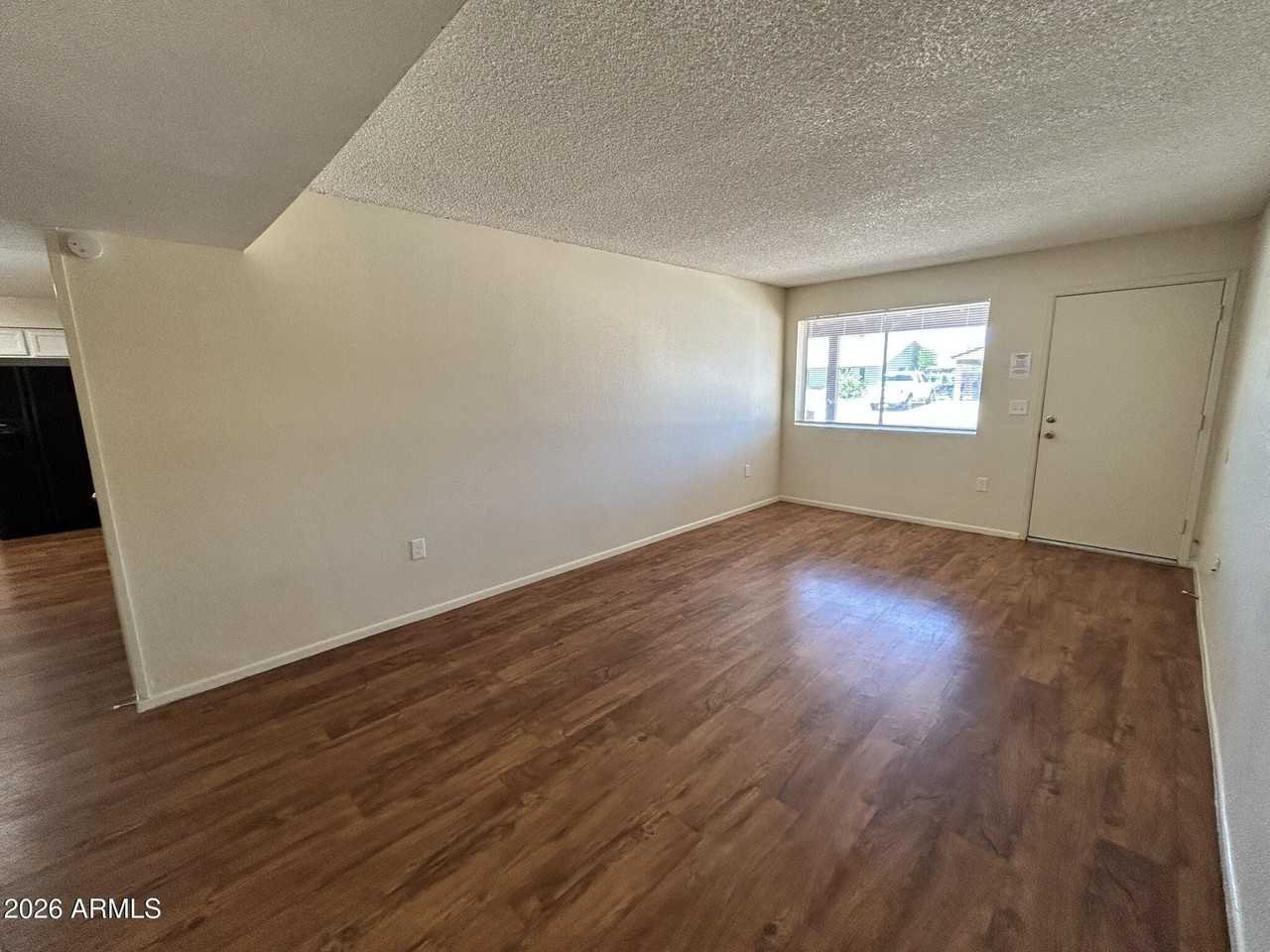 3147 E Edgewood Ave - Photo 7 of 30