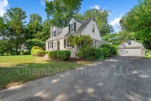 featured image of 3318 Holloman Rd