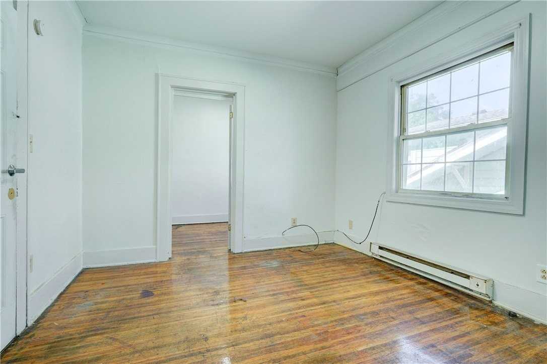 85 Mapledale St #6 - Photo 5 of 12