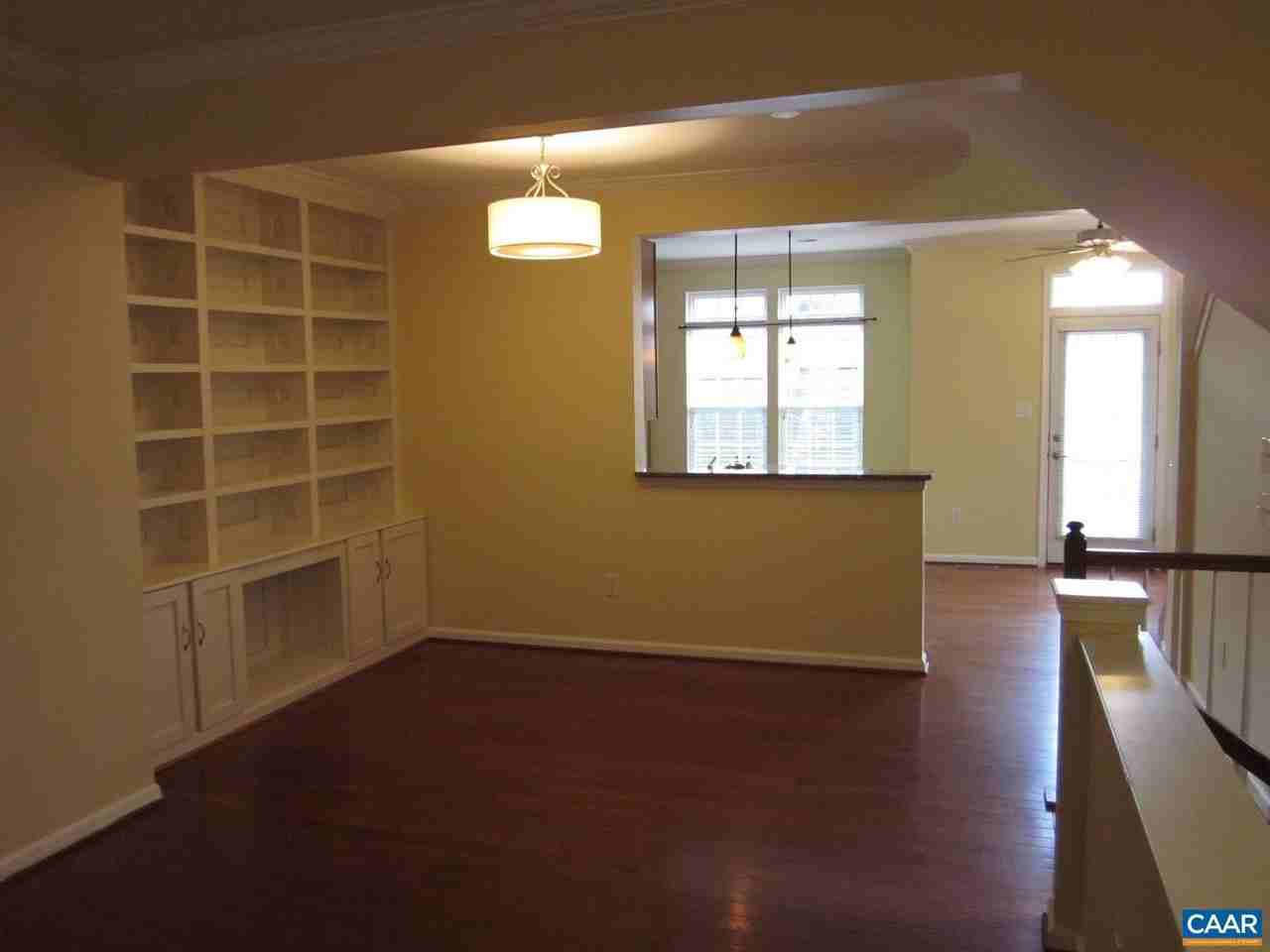 2130 Lockwood Dr - Photo 4 of 19