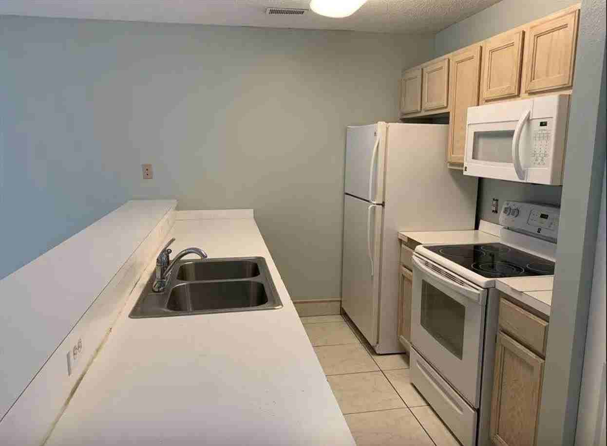 4265 Villas Dr #902 - Photo 5 of 11