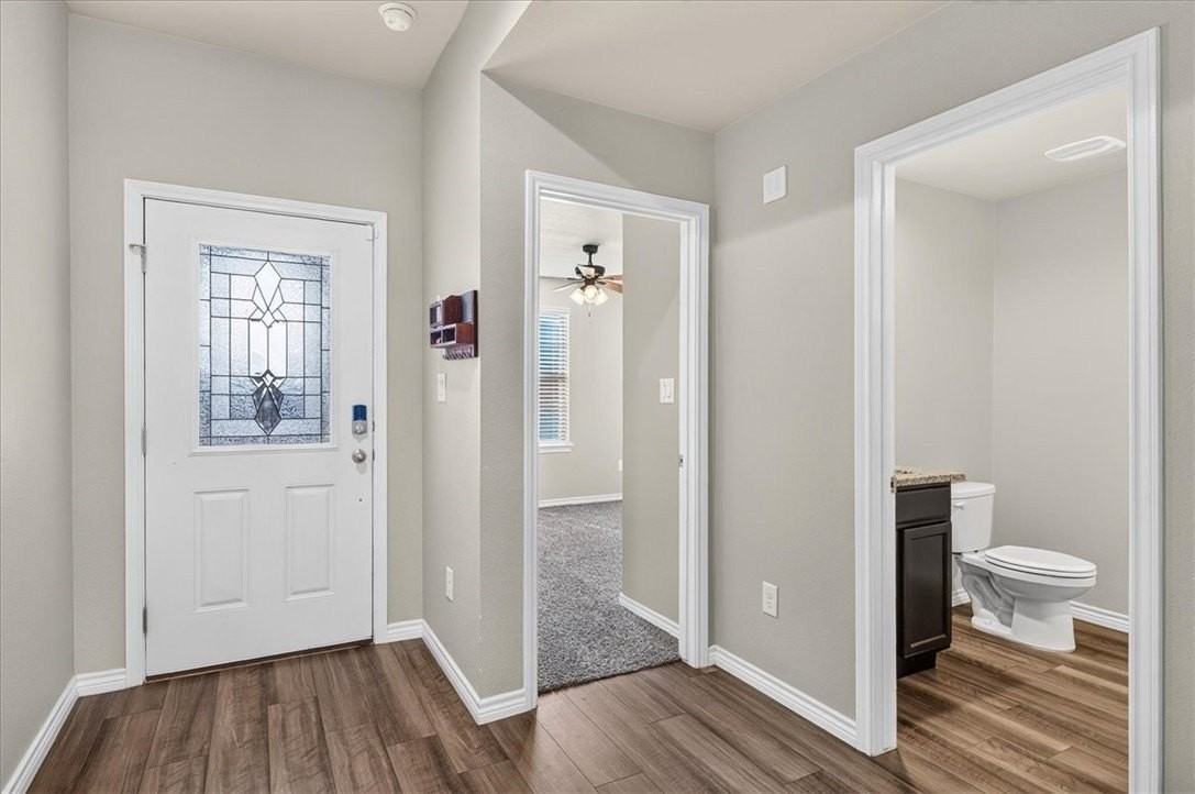 8133 Cattlemen Dr - Photo 2 of 49