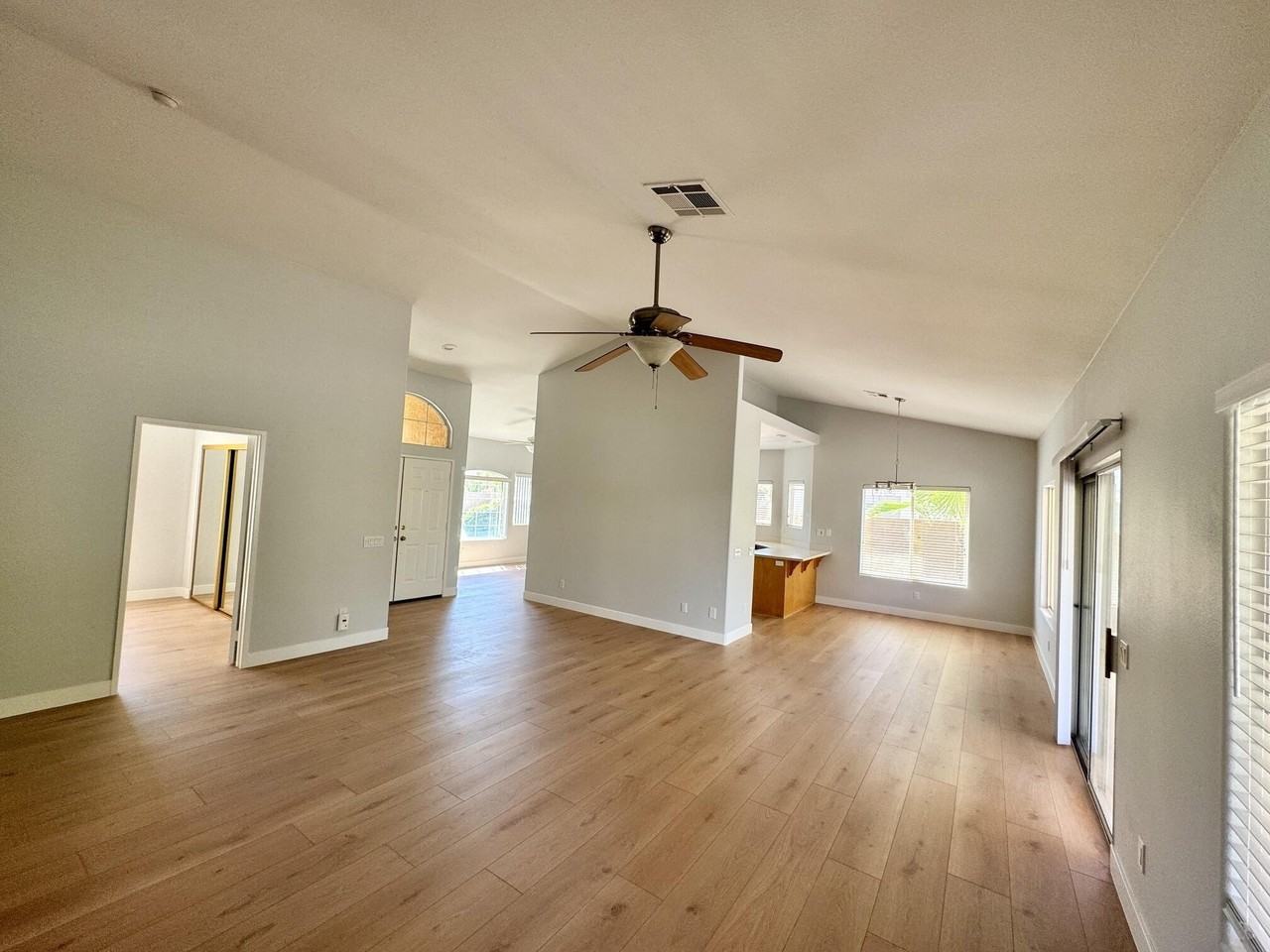 79130 Ocotillo Dr - Photo 5 of 27
