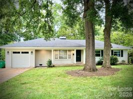 featured image of 1329 Mockingbird Ln