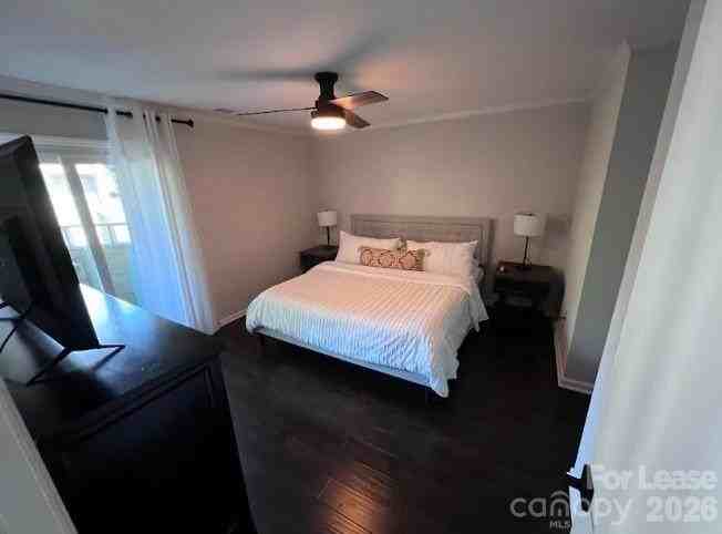 2547 Stockbridge Dr - Photo 6 of 13