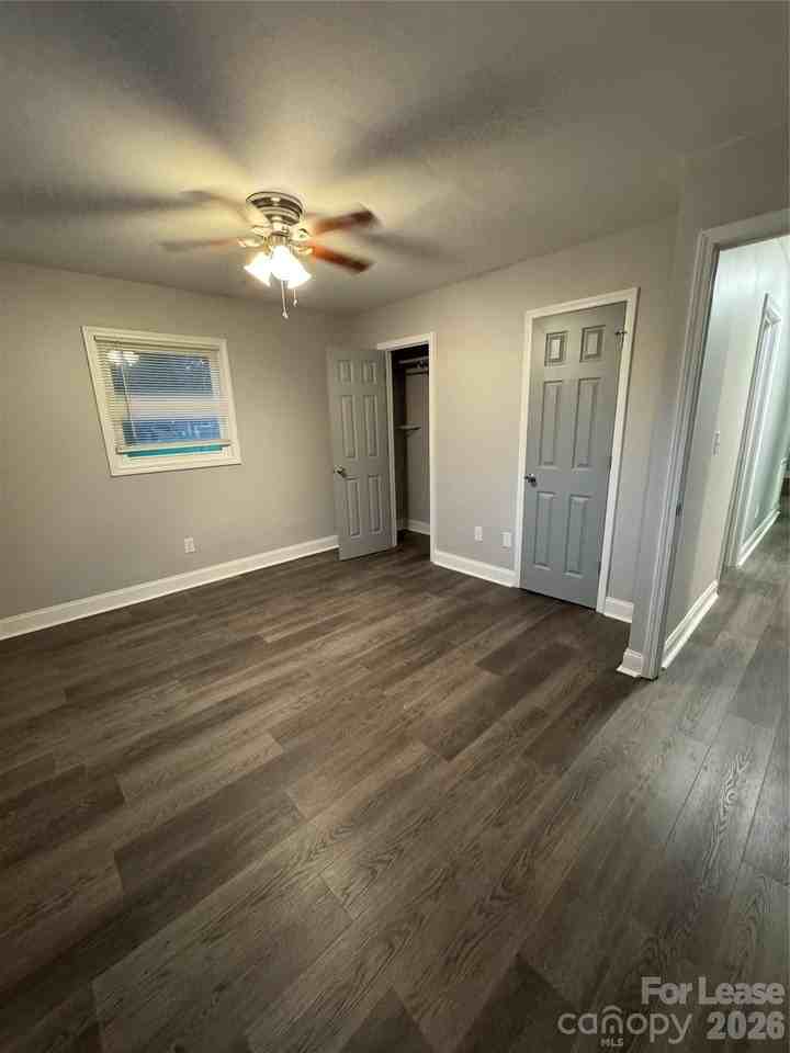 1204 Borders Rd - Photo 4 of 9