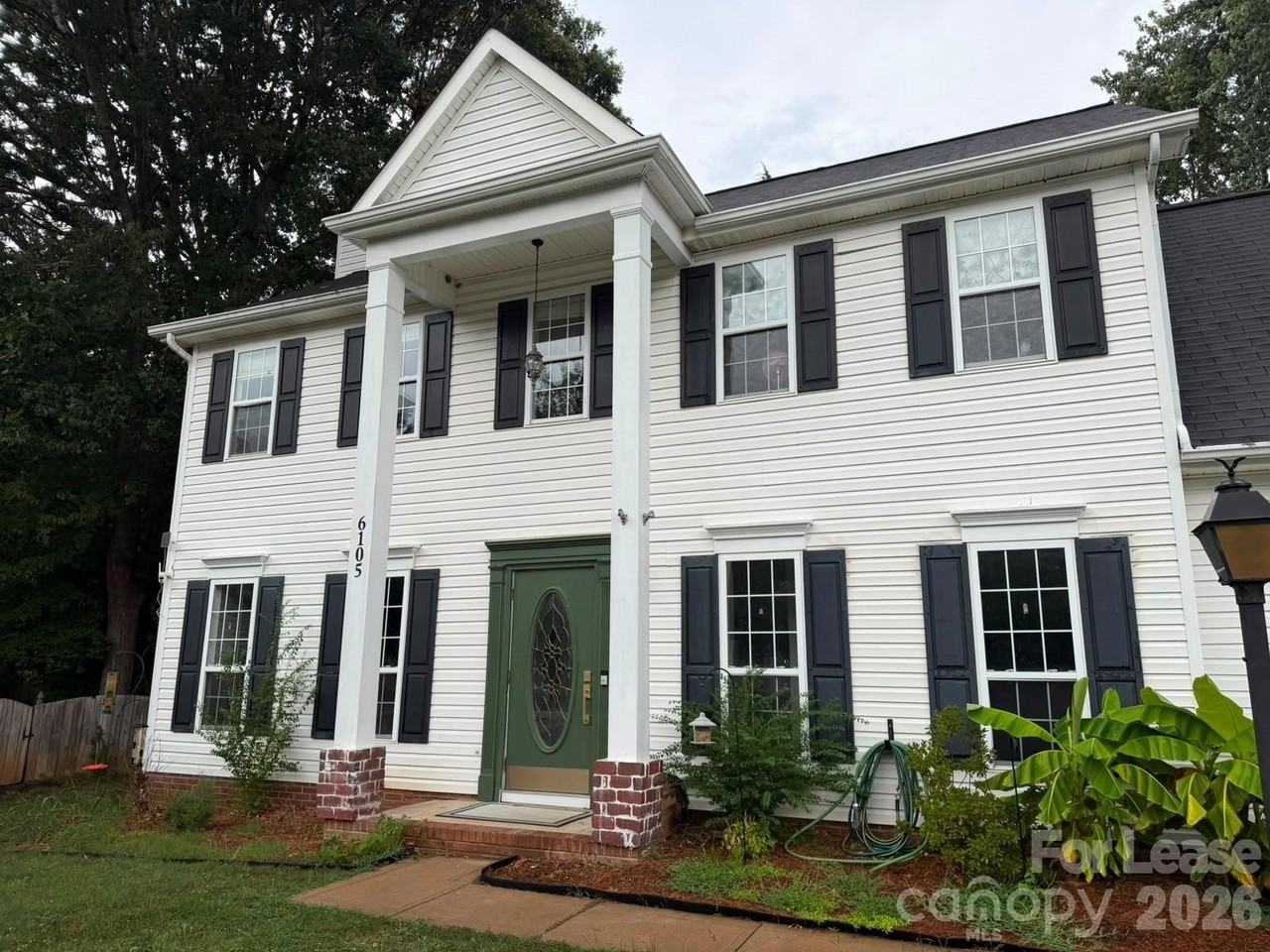 6105 Old Corral St - Photo 2 of 21