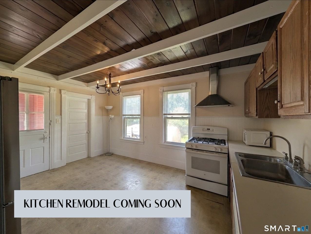24 Thompson Ct - Photo 7 of 16