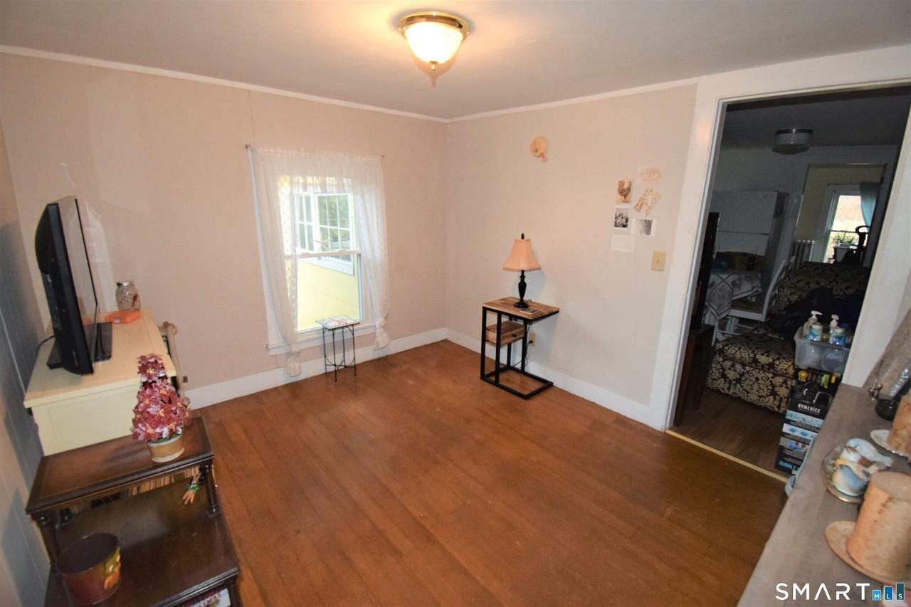 6 Pleasant St #2 - Photo 5 of 12