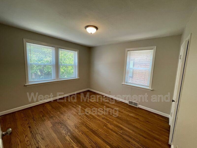 7215 Amherst Ave #7215AMHERS - Photo 6 of 8