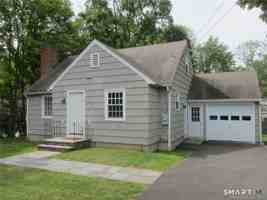 featured image of 8 Rochambeau Ave