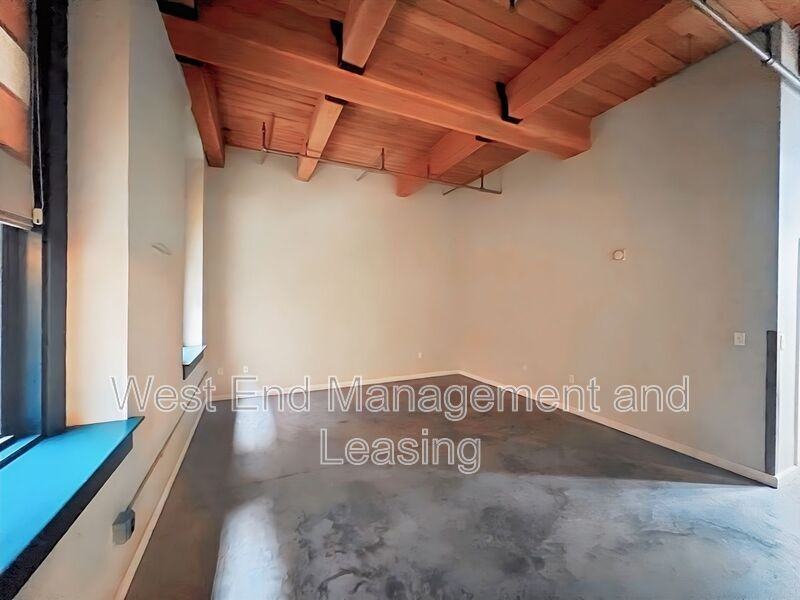 901 Washington Ave #301 - Photo 6 of 14