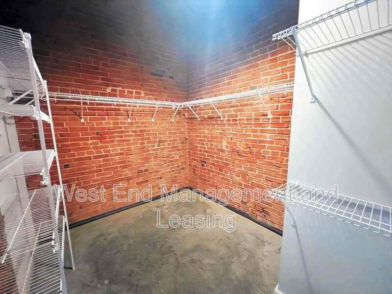 901 Washington Ave #301 - Photo 7 of 14