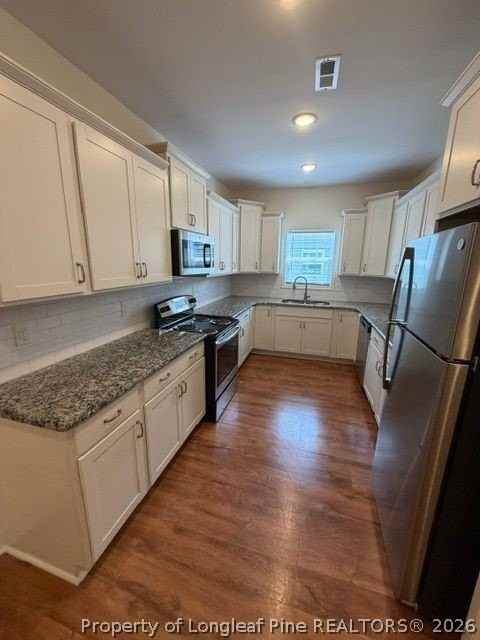 811 Linwood Ave - Photo 2 of 19