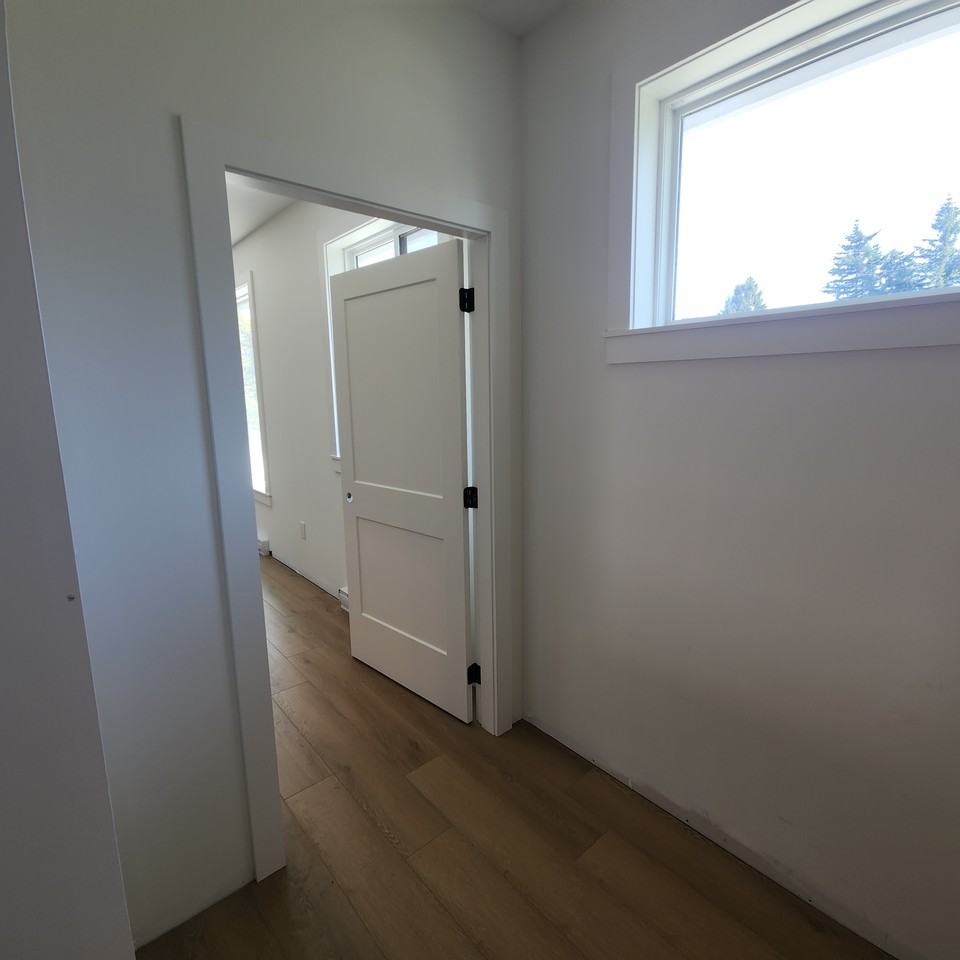 838 Gladwin Road - Photo 2 of 27