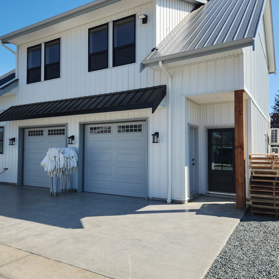 838 Gladwin Road - Photo 6 of 27