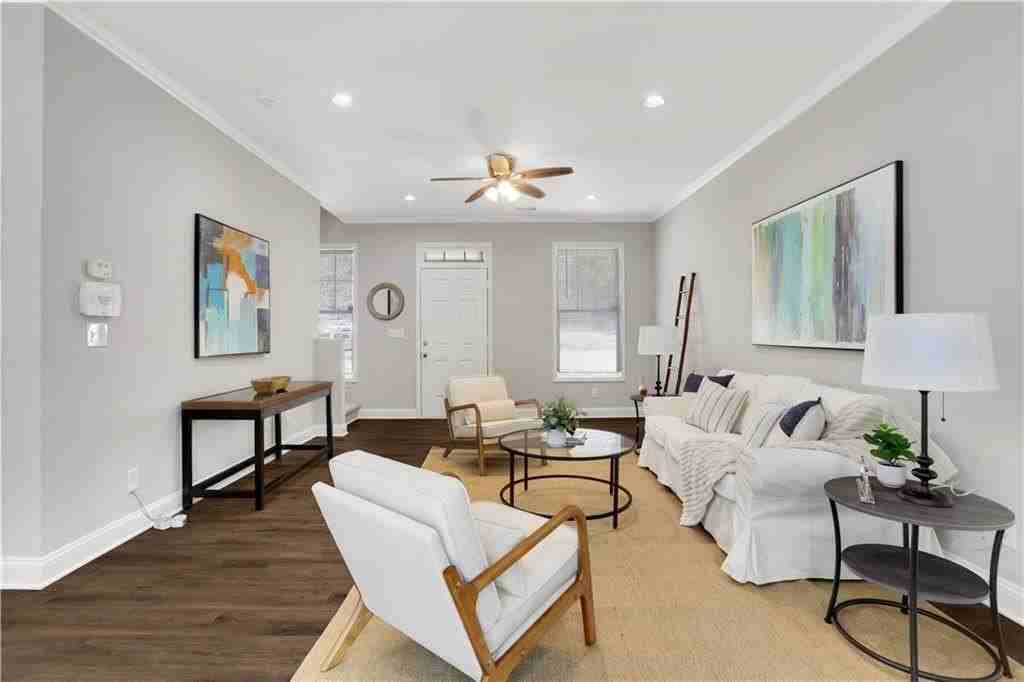 2431 Woodside Way - Photo 5 of 41