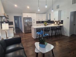 featured image of 755 Bonnie Brae Ave Sw