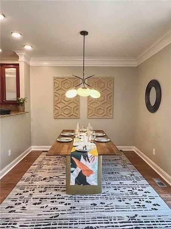 634 Irwin St Ne - Photo 6 of 29