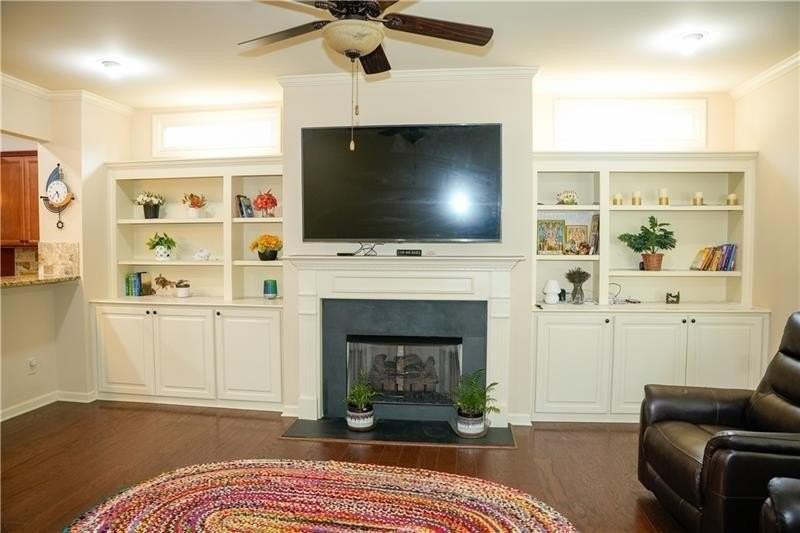 8445 Village School Dr - Photo 7 of 50