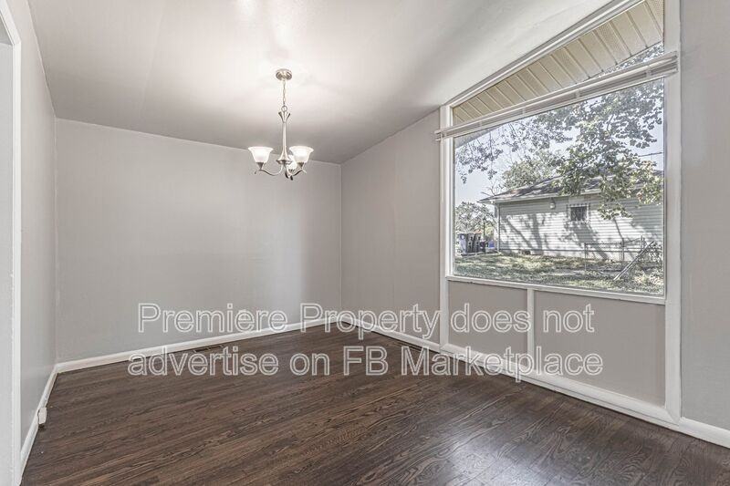 6306 Fairlane Dr - Photo 7 of 18