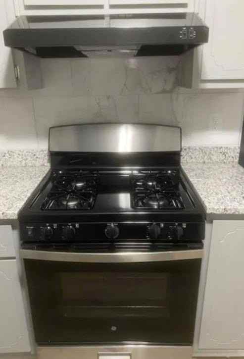 1140 Summer Brook Rd - Photo 3 of 7
