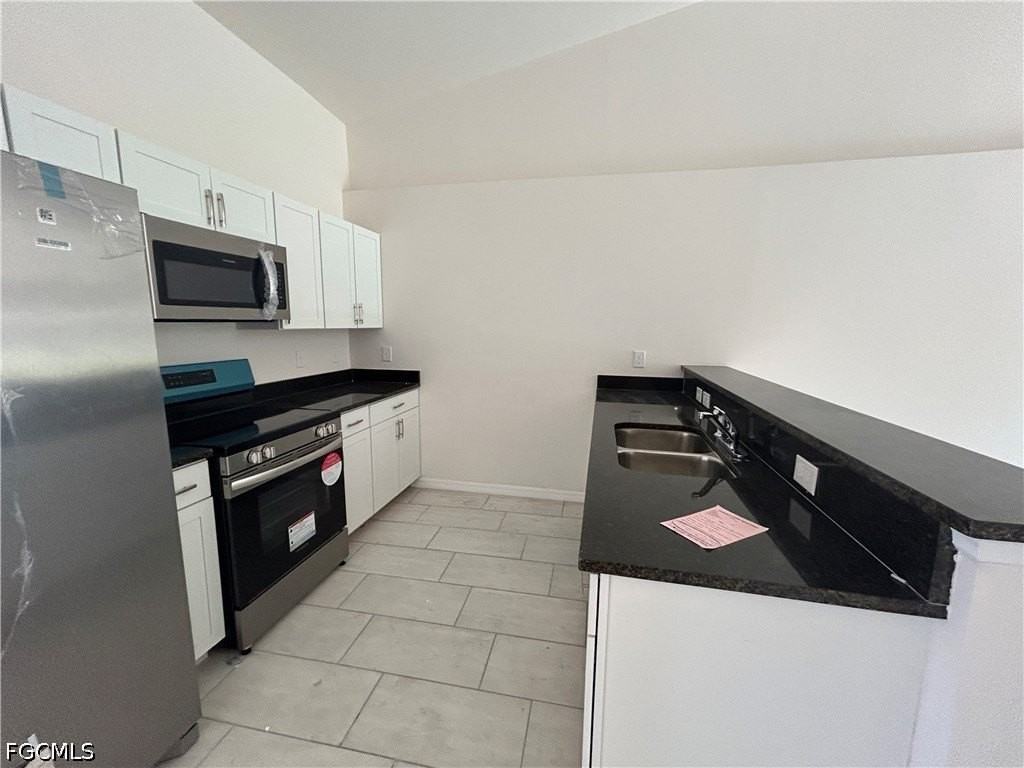 2909 Santa Barbara Blvd - Photo 3 of 15