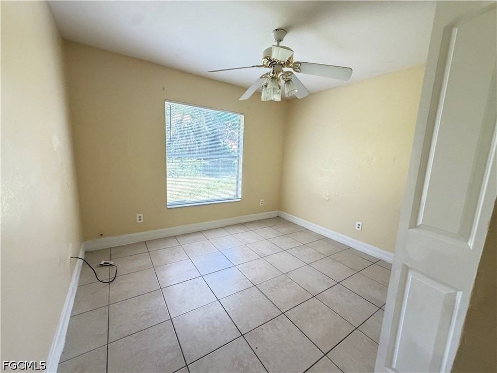 4939 Leonard Blvd S - Photo 6 of 9